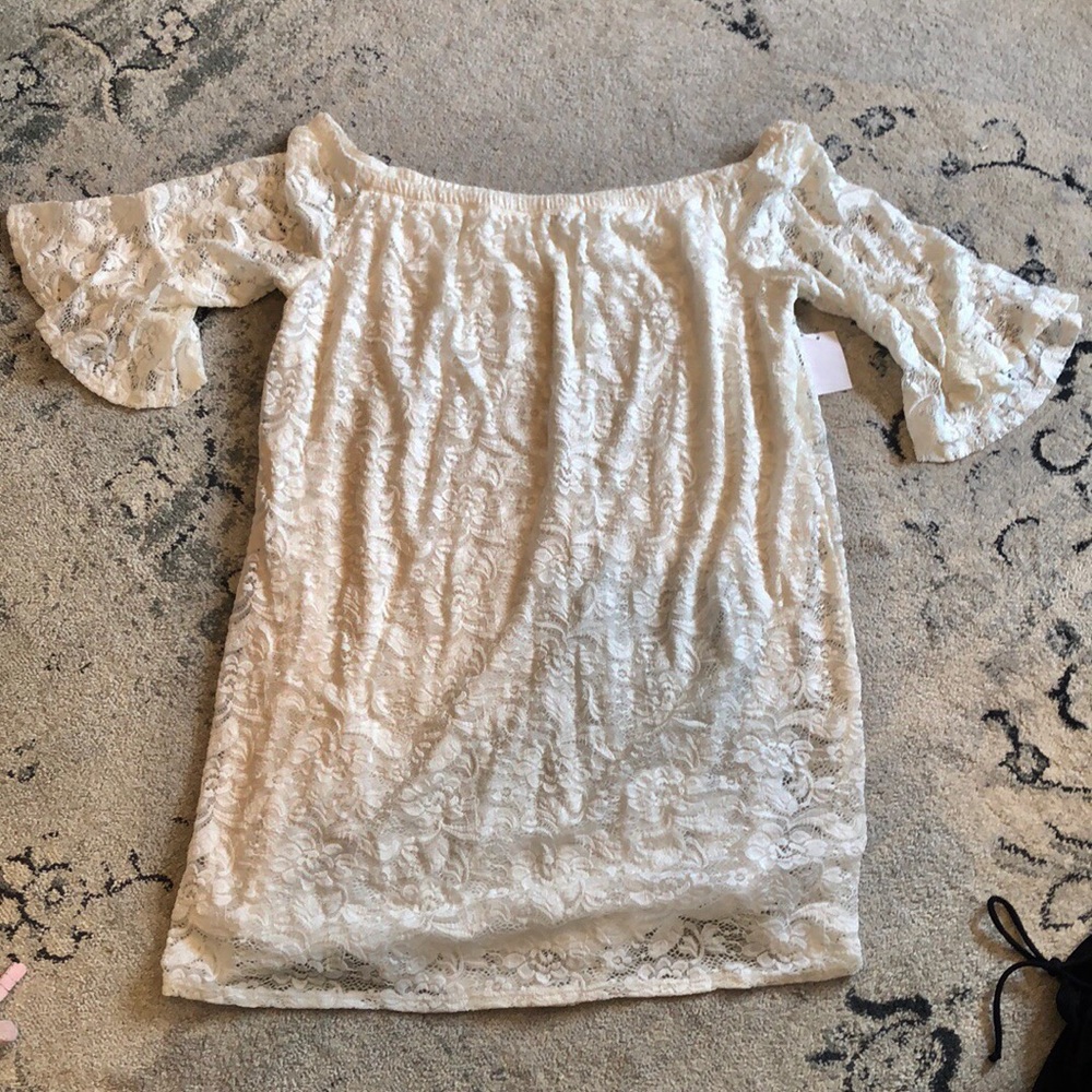 Off the shoulder White Lace Dress